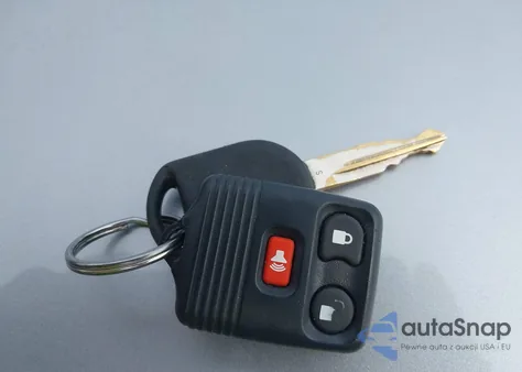 2002 Ford Ranger Edge/Tremor/Xlt z USA, uszkodzony, nr VIN 1FTYR44U02TA56051